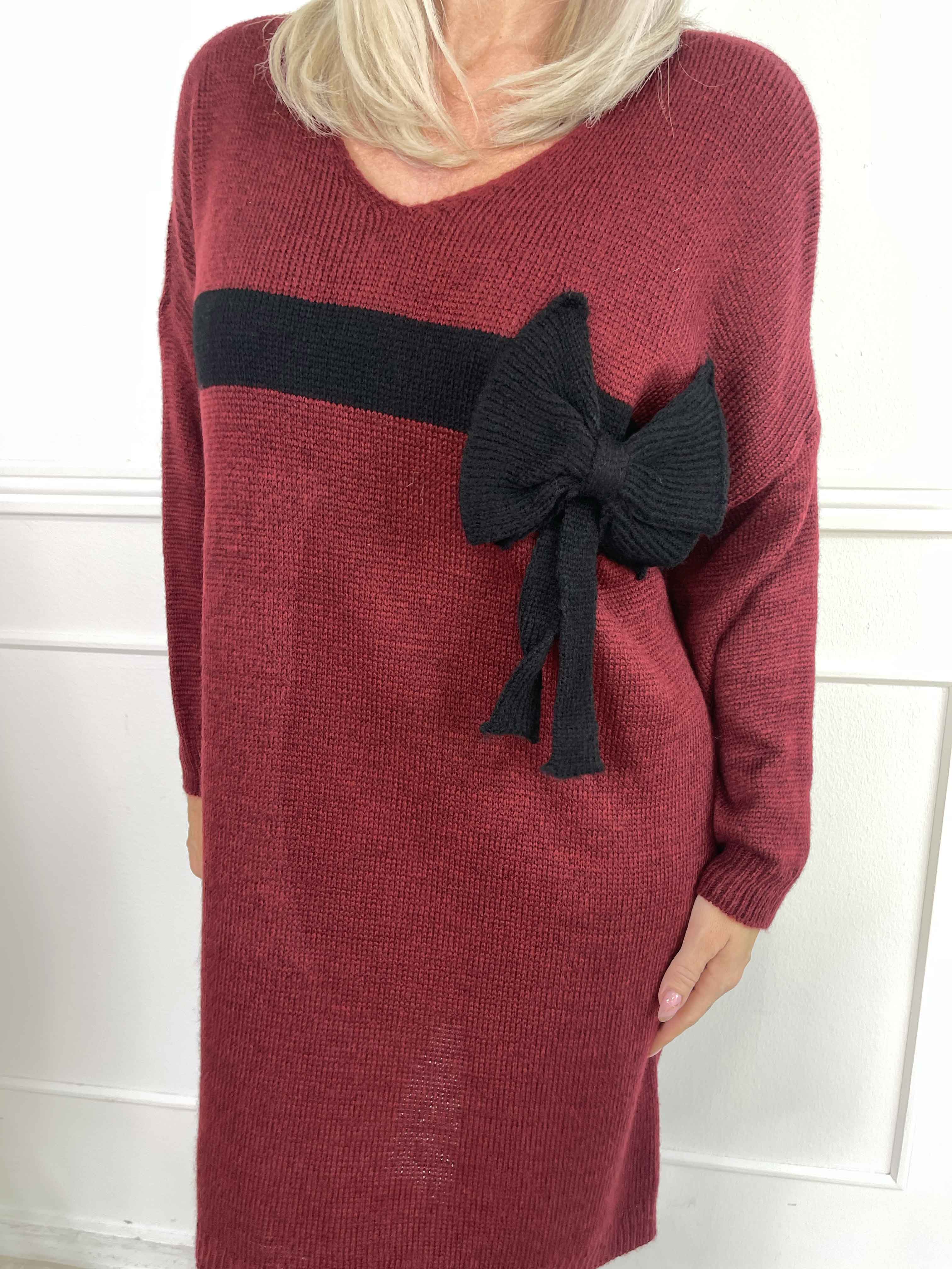 Berra - Stickad klänning med band och rosett